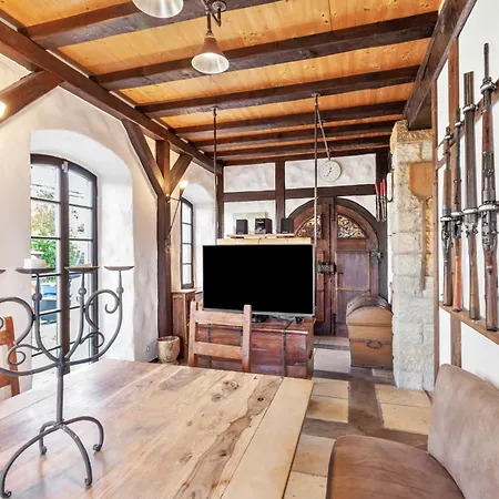 Ferienhaus Waffenkammer Mit 120 Qm Für 7 Pers *